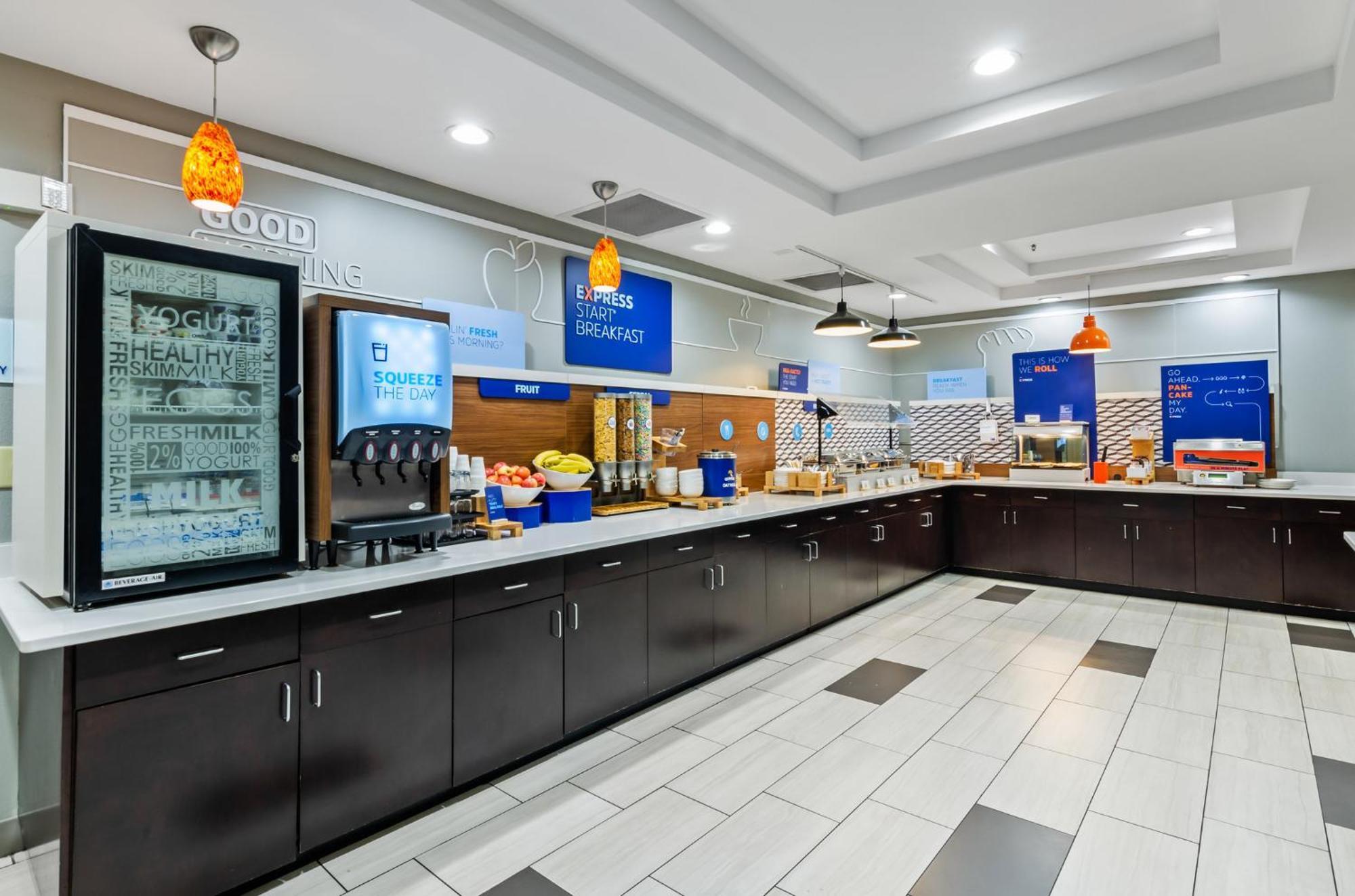 Holiday Inn Express & Suites Wytheville By Ihg Eksteriør billede