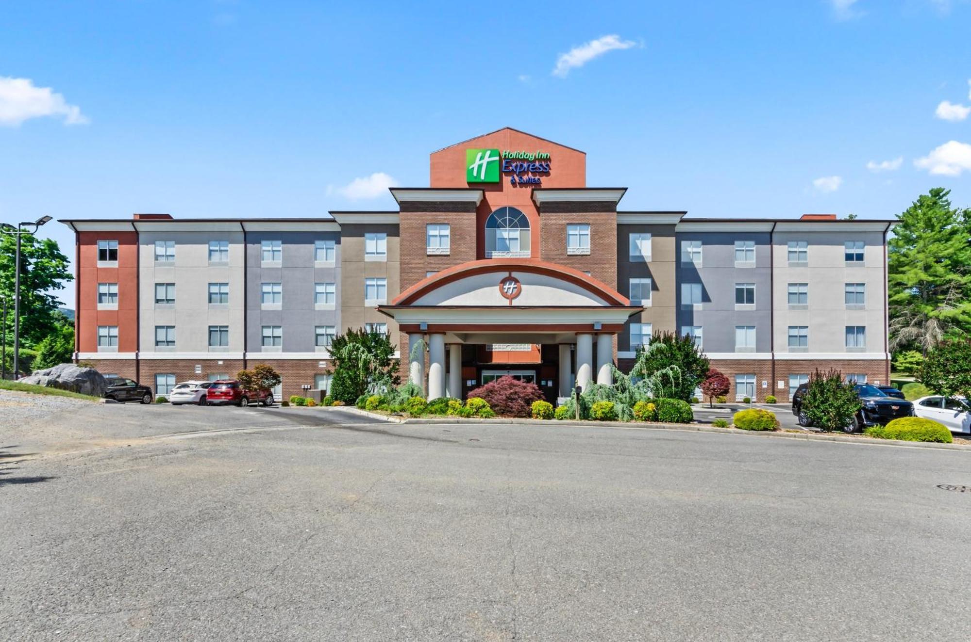 Holiday Inn Express & Suites Wytheville By Ihg Eksteriør billede